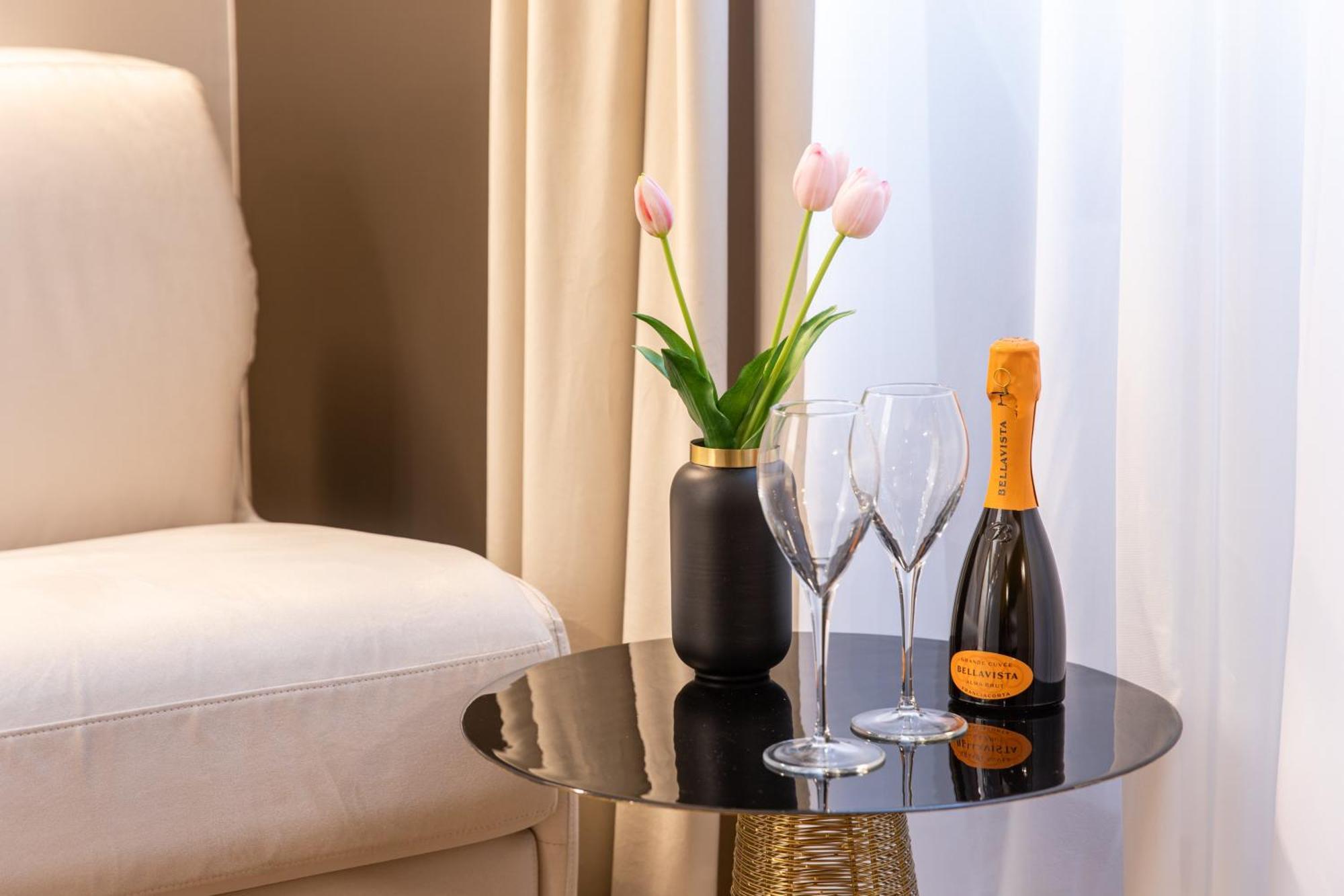 The Dream Suites Mediolan Zewnętrze zdjęcie
